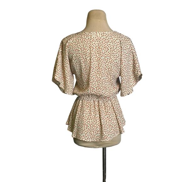 Sienna Sky White Red Floral V Neck Ruffle Blouse Size XS - Picture 11 of 12
